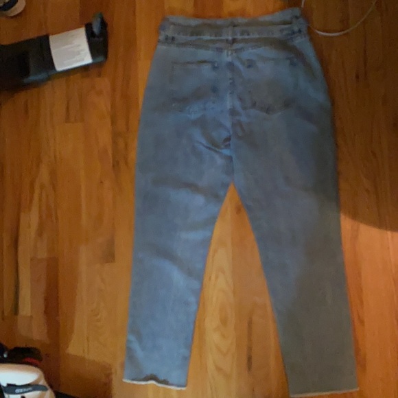 Urban bliss high rise mom jeans with belt - Picture 2 of 2